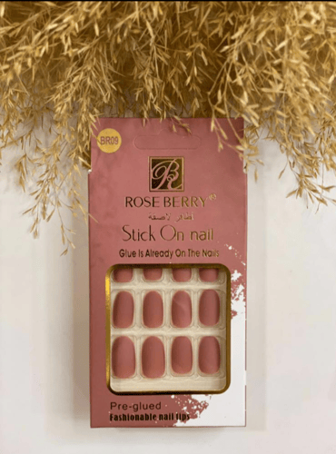 اظافر روز بيوتي مكونه من 24 ظفر متعددت اللوان ذاتي...