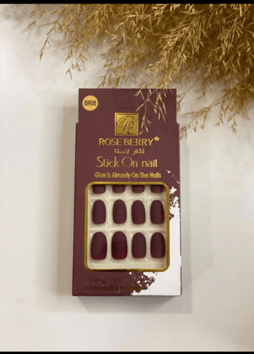 اظافر روز بيوتي مكونه من 24 ظفر متعددت اللوان ذاتي...