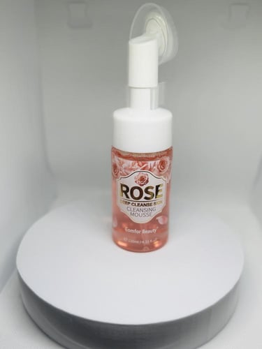 رغوه للتنظيف الوجه بعمق وازالة المكياج ROSE بالورد