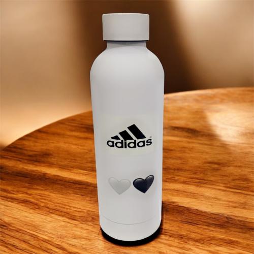 قارورة من الفولاذ المقاوم للصدأ ( شعار اديداس )