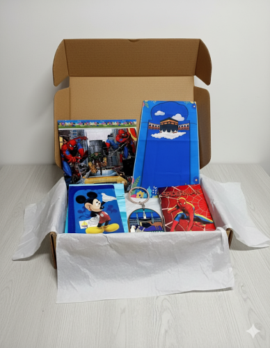 مجموعة - بوكس مجموعة تتكون من 6 قطع للاطفال و الصغ...