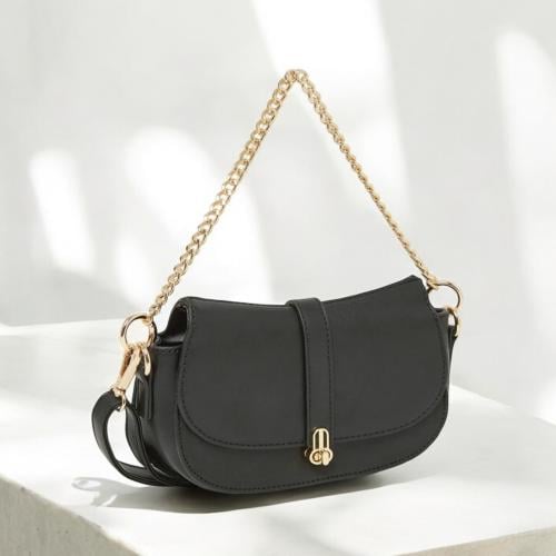 شنطة - حقيبة كتف بتفاصيل غرز مع أشرطة قابلة للفصل