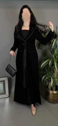 عباية بليزر جديدة وعمليه وانيقة