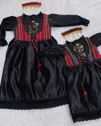 فستان التاسيس