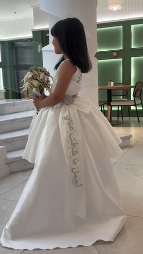 فستان مناسبات فاخر للبنات – تصميم أميرة