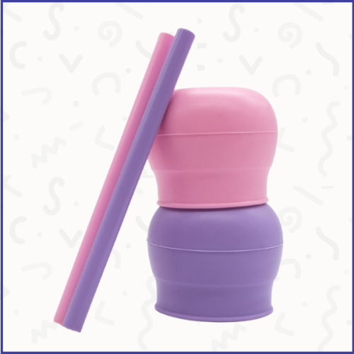 غطاء للكوب مع سترو وردي وموف