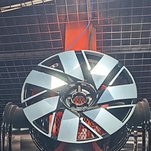 جنوط رولز رويس كولينان 2025