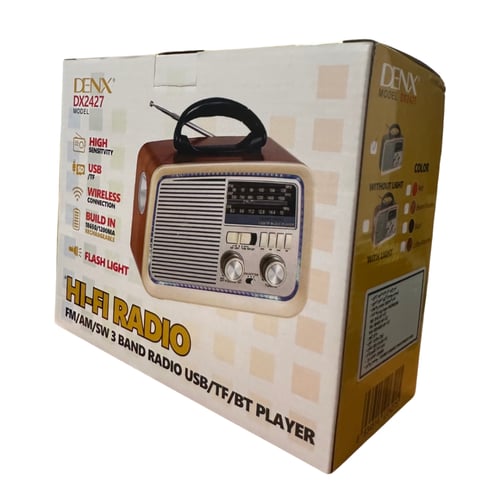 راديو متنقل كلاسيكي مع مكبر صوت يعمل بالبلوتوث