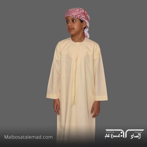 ثوب شبابي إماراتي أصفر غامق بتصميم جذاب
