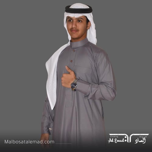 ثوب رسمي رصاصي غامق رقبة سادة كبك من ملبوسات العما...