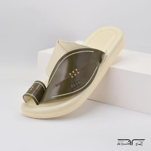 حذاء كاجوال لون زيتي رجالي جلد الزبيري