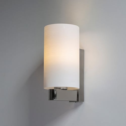 إنارة جدارية زجاج ابيض مثلج