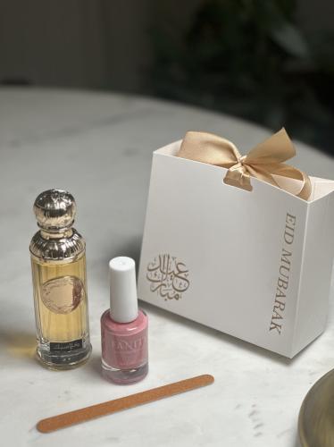 توزيعات نسائية للعيد