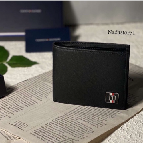 محفظة ماركة تومي