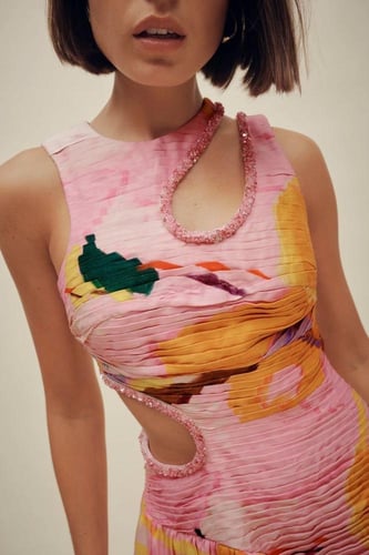 فستان بفتحات مطرزة - 0013