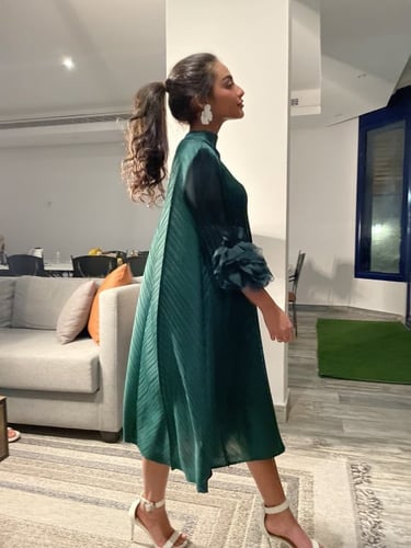 فستان بأكمام طويلة بكرانيش - 0008
