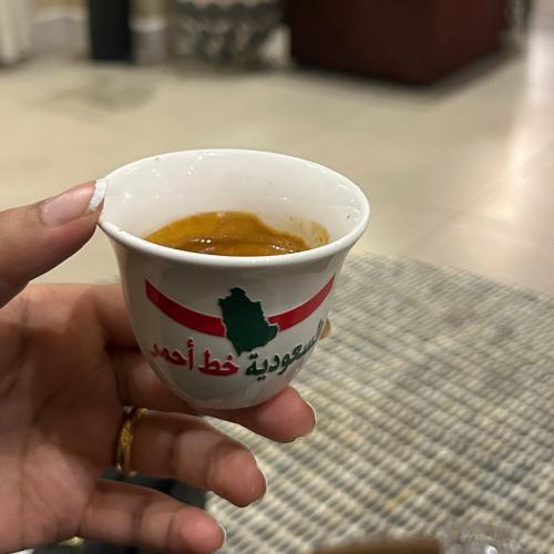 بكج ( فنجان + بروش مستطيل )