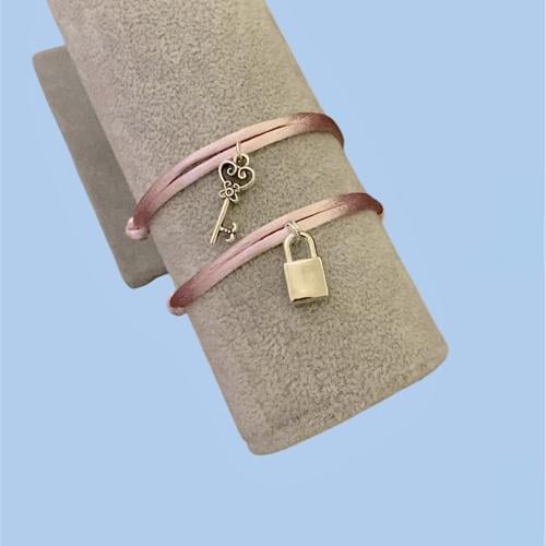 أساور كبلز وردي