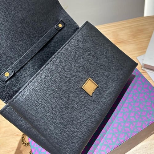 شنطة توري بورش