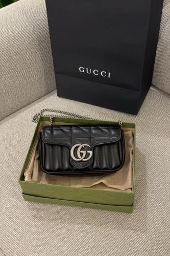 Gucci super mini