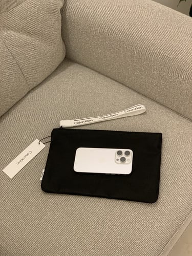Clavin Klein Pouch