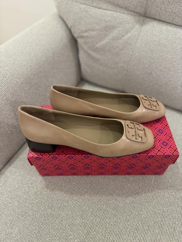 Tory burch 39