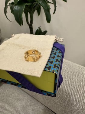 Tory burch