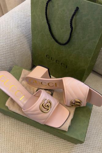 Gucci size 39.5