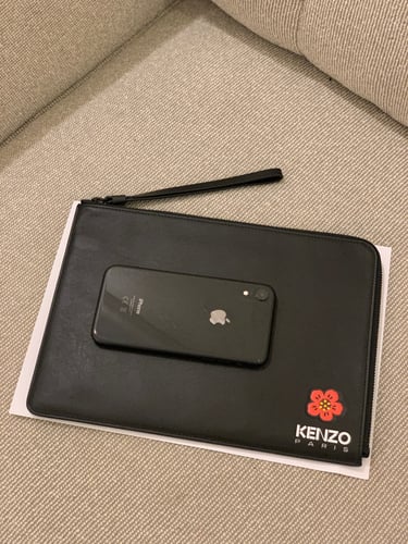 Kenzo Pouch