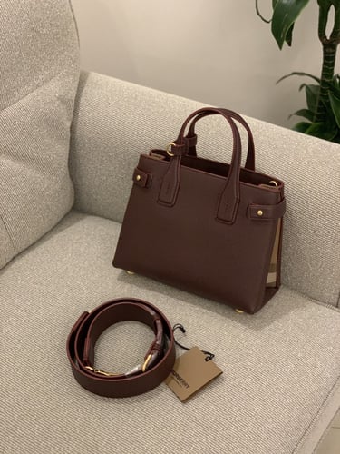 Burberry Small