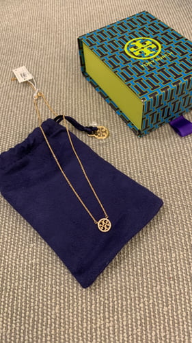 Tory Burch سلسال