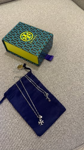 Tory Burch سلسال