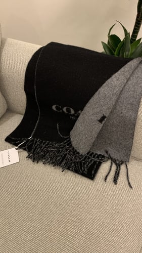 Scarf Coach