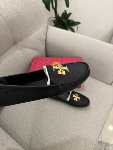 Tory burch