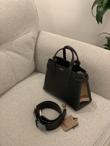Burberry Small