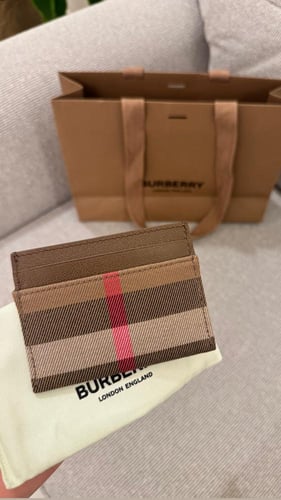 Burberry card holder