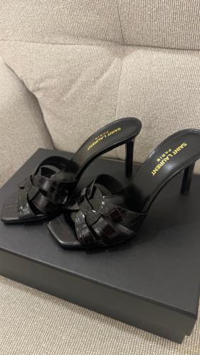 YSL | مقاس ٣٧.٥