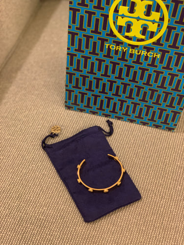 اسواره Tory Burch