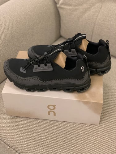 On Running مقاس 38