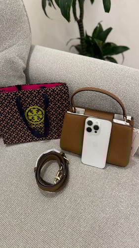 Tory burch