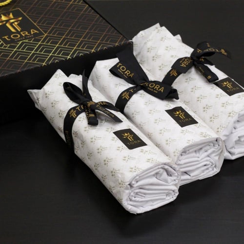 نصف واقف أندونيسي