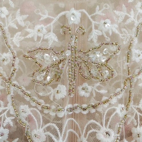 فستان باكمام فرنسية