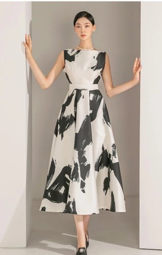 فستان بلا اكمام