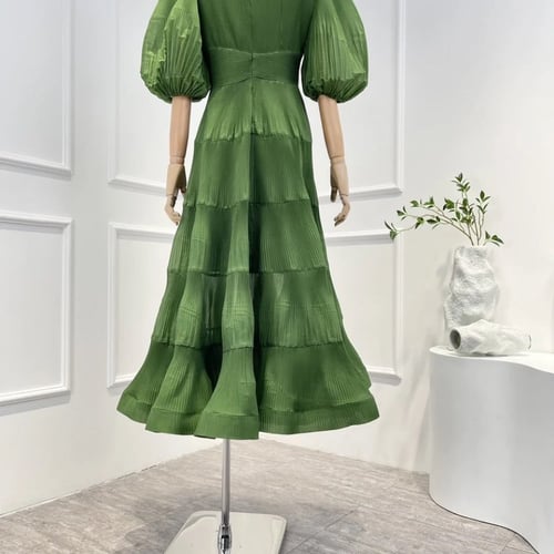 فستان نص كم