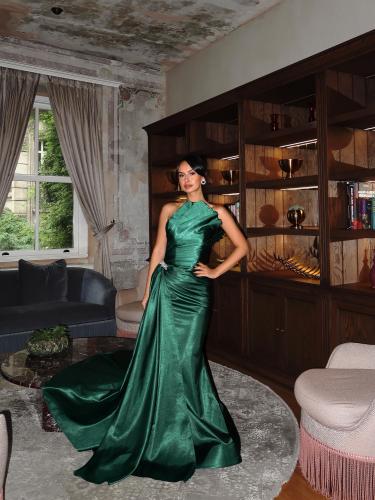 فستان الجوهرة