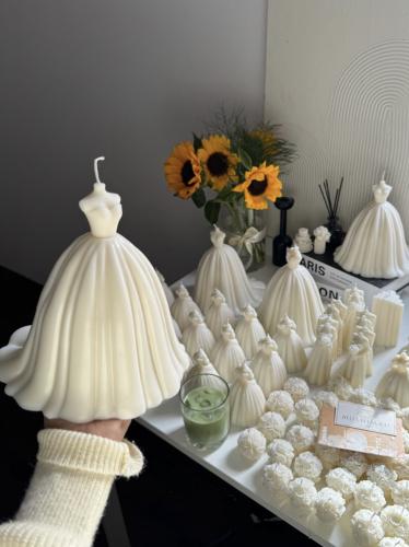 The bride's dress