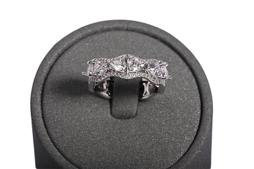 Soft zircon ring
