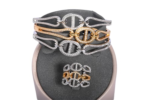 Three-station bracelet and ring