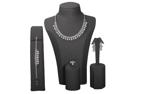 Zircon set