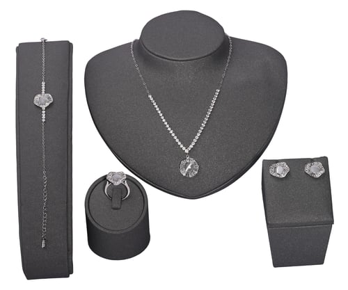 طقم صدف زركون